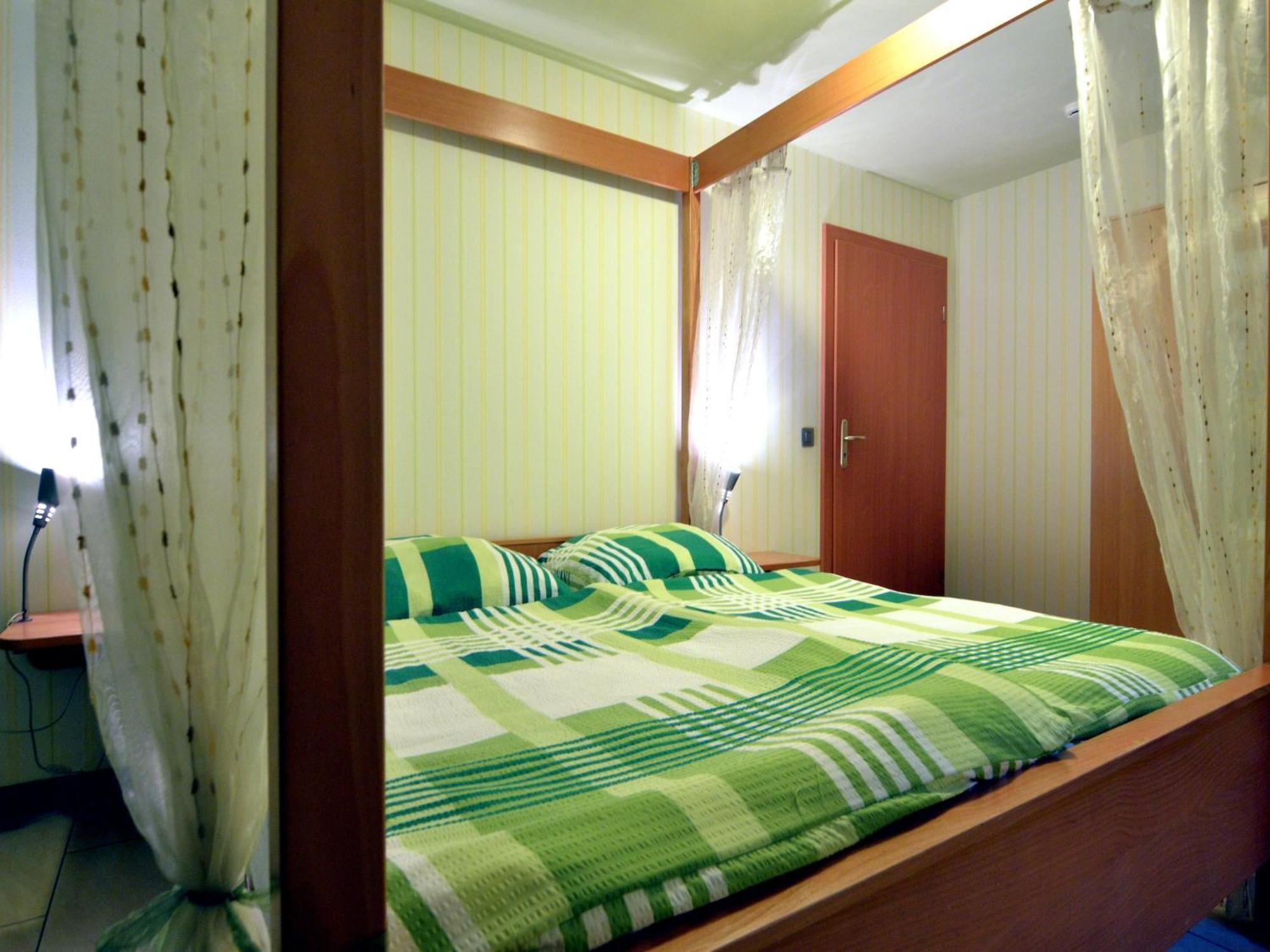 Comfy Holiday Home In Burg Reuland With Sauna Terrace Bbq Eksteriør bilde