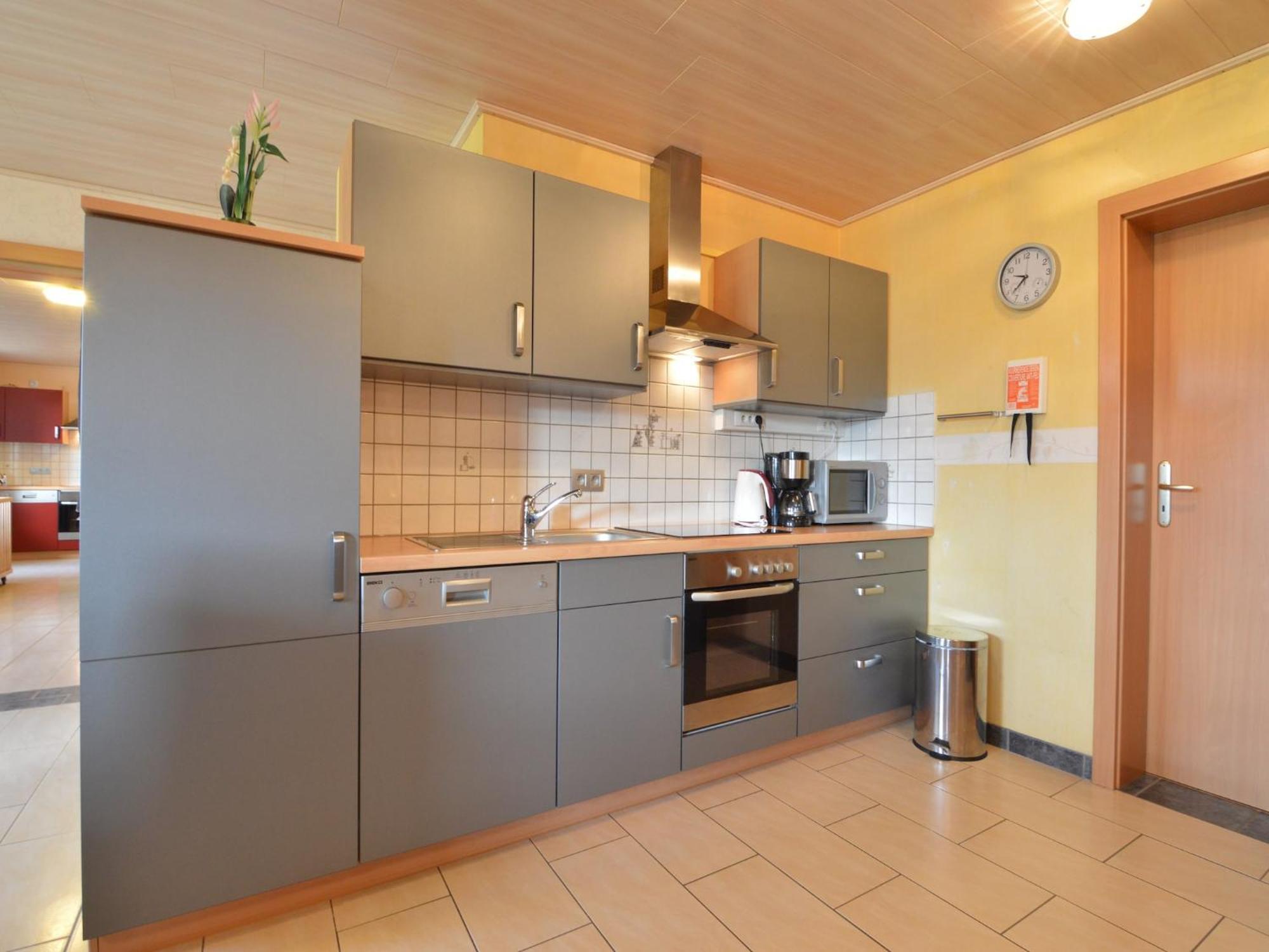 Comfy Holiday Home In Burg Reuland With Sauna Terrace Bbq Eksteriør bilde